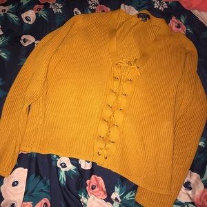 New plus size f21+ crop mustard yellow sweater